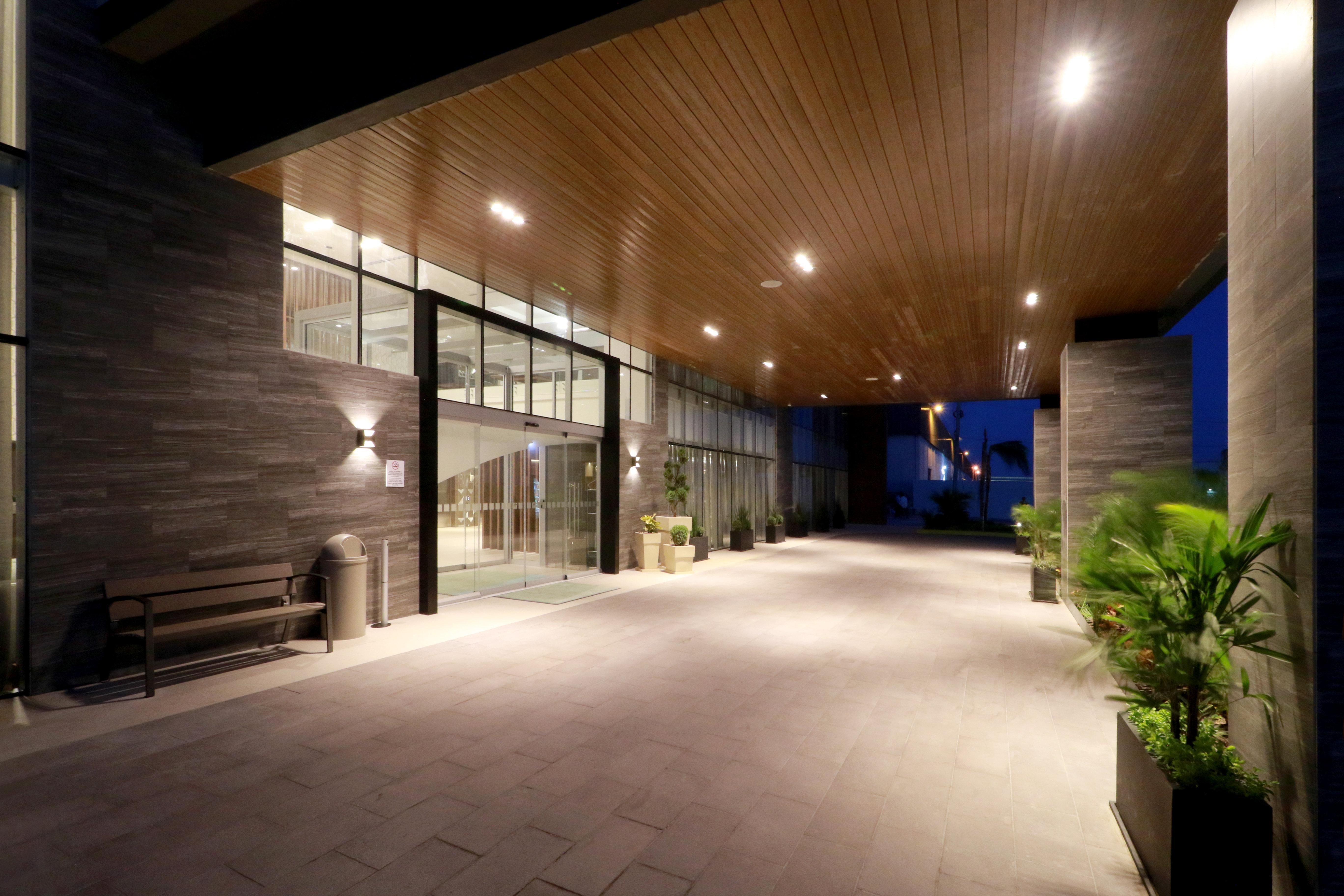 Holiday Inn & Suites - Monterrey Apodaca Zona Airport By Ihg Exterior photo